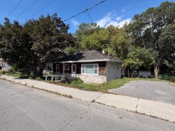 103Z Rue des Oliviers Gatineau (Hull), QC J8Y 1P3