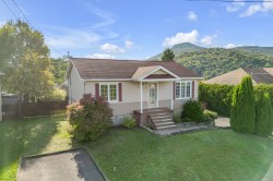 22 Rue des Dunes  Sainte-Brigitte-De-Laval, QC G0A 2K0