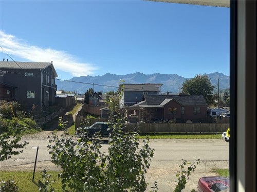 166 14Th Street, Fernie, BC 