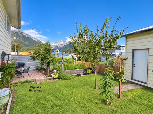 166 14Th Street, Fernie, BC 