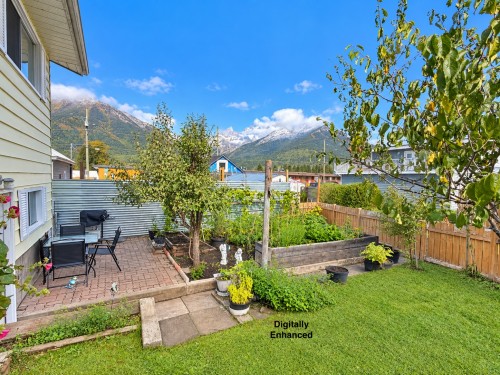 166 14Th Street, Fernie, BC 
