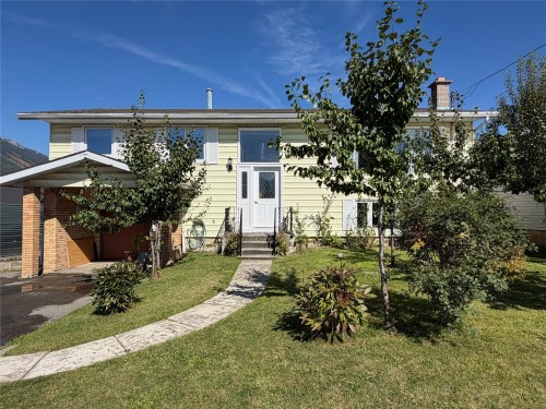 166 14Th Street, Fernie, BC 