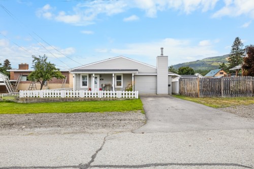 450 Halpin Street, Kimberley, BC 