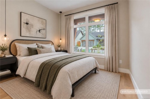 525 Hole-In-One Dr, Qualicum Beach, BC 