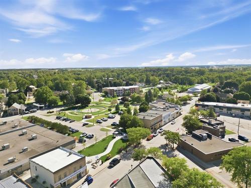 51 King Street West, Lambton Shores, ON 