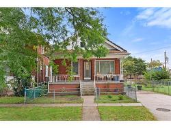 539 BROCK Street Windsor, ON N9C 2T1