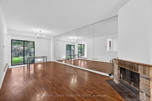 5950 Chidham Crescent, Mississauga, ON 
