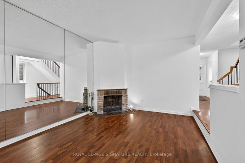 5950 Chidham Crescent, Mississauga, ON 