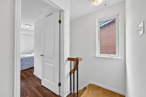 5950 Chidham Crescent, Mississauga, ON 