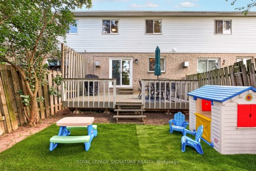 1373 Treeland Street, Burlington, ON 