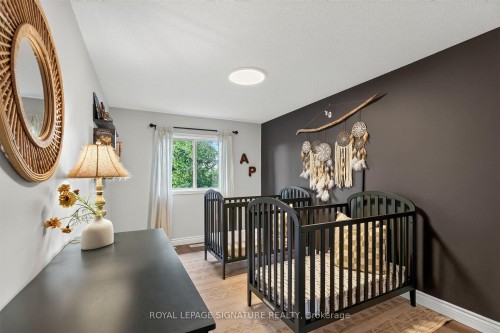1373 Treeland Street, Burlington, ON 