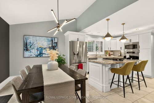 667 Sandcherry Drive, Burlington, ON 
