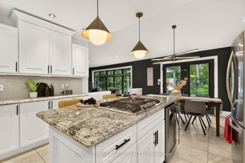 667 Sandcherry Drive, Burlington, ON 