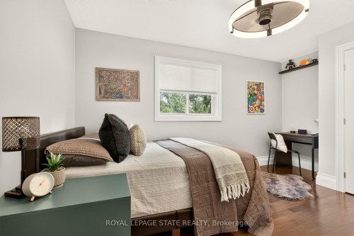 667 Sandcherry Drive, Burlington, ON 