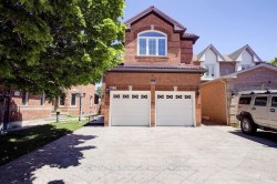 5386 Landsborough Avenue Mississauga, ON L5R 3X2