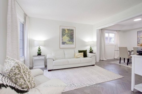 5386 Landsborough Avenue, Mississauga, ON 