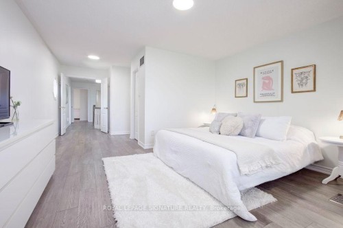 5386 Landsborough Avenue, Mississauga, ON 
