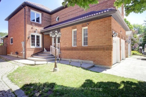 5386 Landsborough Avenue, Mississauga, ON 