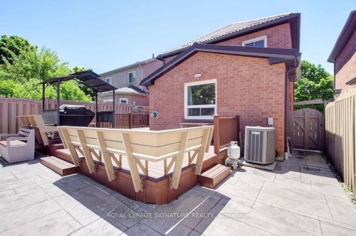 5386 Landsborough Avenue, Mississauga, ON 