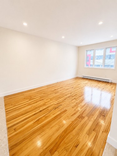 9235 Av. du Parc , Montréal (Ahuntsic-Cartierville), QC H2N 2A2 2
