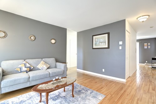 37-1082 Rue Berri , Montréal (Ville-Marie), QC H2L 4X2 2