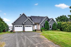 1453 Route 344 Saint-Placide, QC J0V 2B0