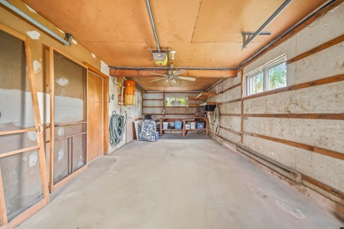 Garage - 108 Rue Des Érables, Courcelles/Saint-Évariste, QC 
