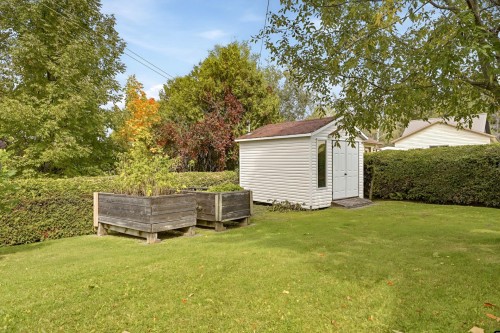 Remise - 108 Rue Des Érables, Courcelles/Saint-Évariste, QC 