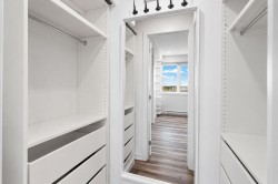Closet - 