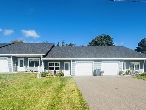 48 Stephanie Drive  Cornwall, PE C0A 1H0