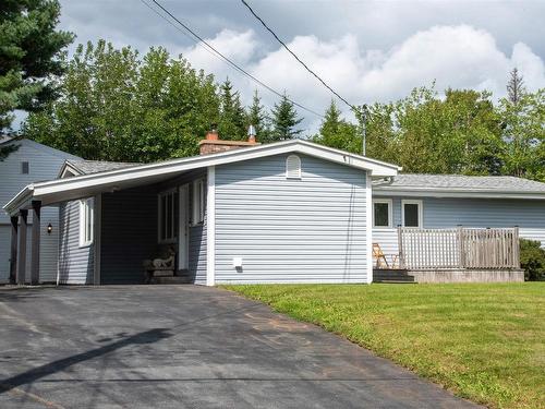 17 Maple Drive, Timberlea, NS 