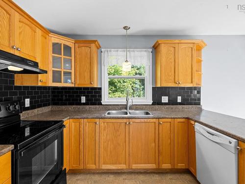 51 Lovell Lane, Halifax, NS 