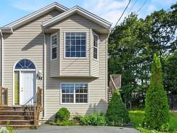 51 Lovell Lane Halifax, NS B3R 0A2