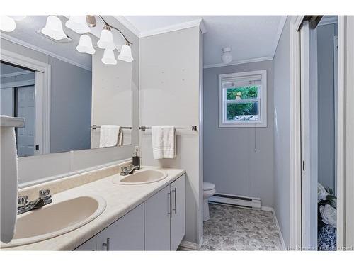 636 Barclay Loop, Fredericton, NB 