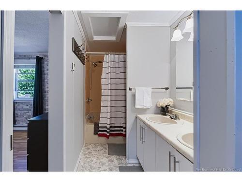 636 Barclay Loop, Fredericton, NB 