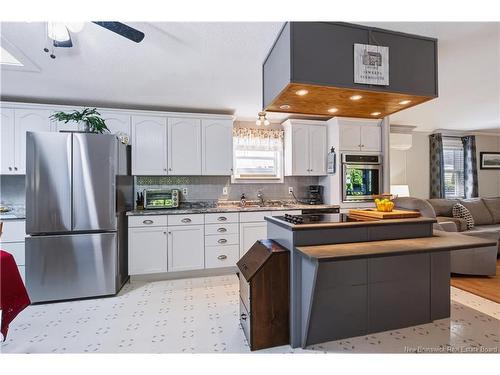 636 Barclay Loop, Fredericton, NB 