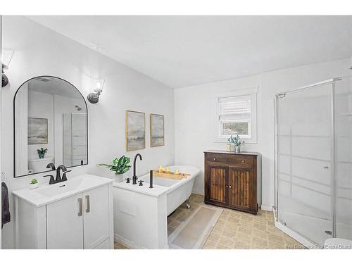 51 Upton St, Minto, NB 