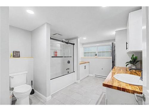 51 Upton St, Minto, NB 