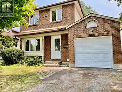 1843 PRESTWICK DRIVE Ottawa, ON K1E 2R7