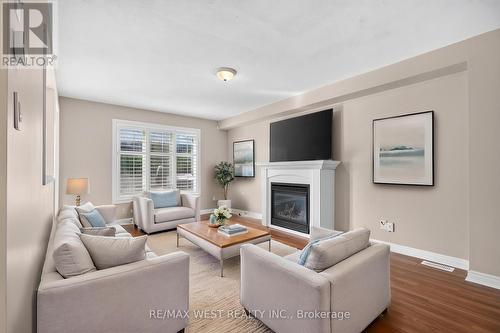 72 Etherington Crescent, Hamilton, ON 