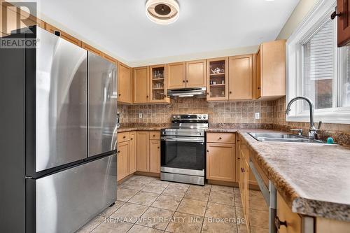 72 Etherington Crescent, Hamilton, ON 