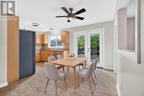 72 Etherington Crescent, Hamilton, ON 