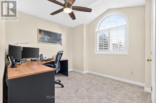 72 Etherington Crescent, Hamilton, ON 