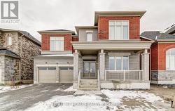 51 LORRAIN HAND CRESCENT Georgina, ON L4P 0T2