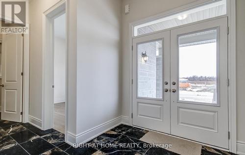 51 LORRAIN HAND CRESCENT , Georgina, Ontario L4P 0T2 3