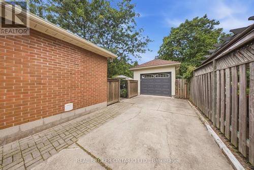 505 Enfield Road, Burlington, ON 