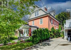 22 MAYNARD AVENUE Kitchener, ON N2H 4Z7