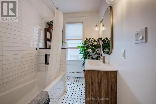 22 Maynard Avenue, Kitchener, ON 