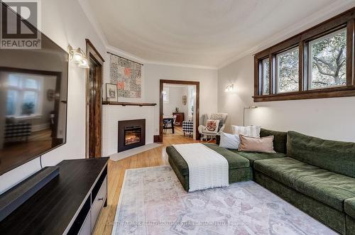 22 Maynard Avenue, Kitchener, ON 