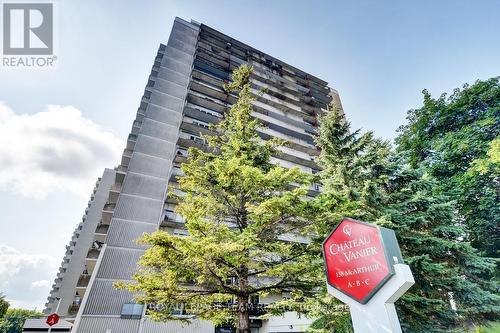 1208 - 158A MCARTHUR AVENUE  Ottawa, ON K1L 8C9
